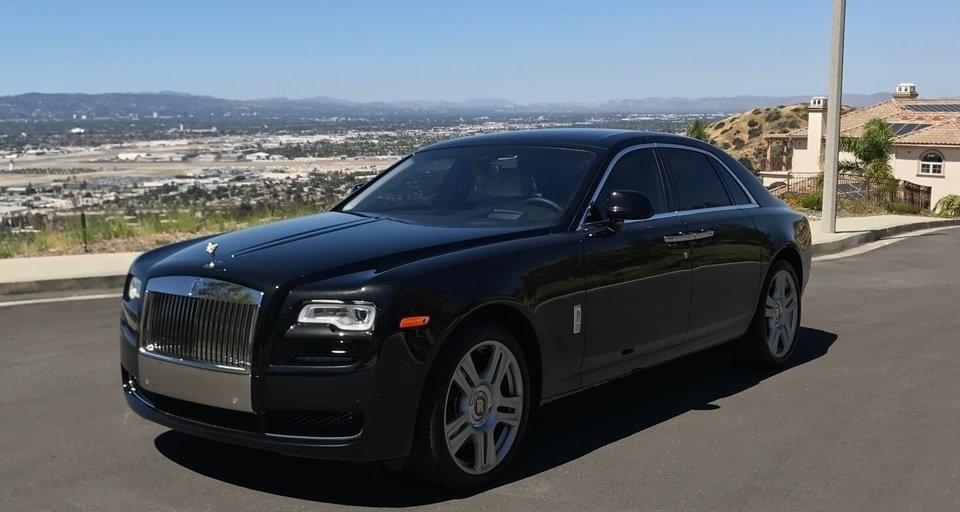 Rolls-Royce Ghost Black