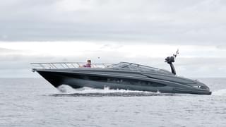 63' UNIQ Riva Yacht