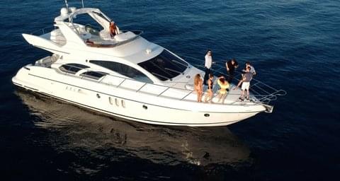 60' UNIQ Azimut Yacht