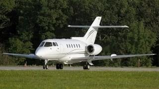 UNIQ Mid-size Jet